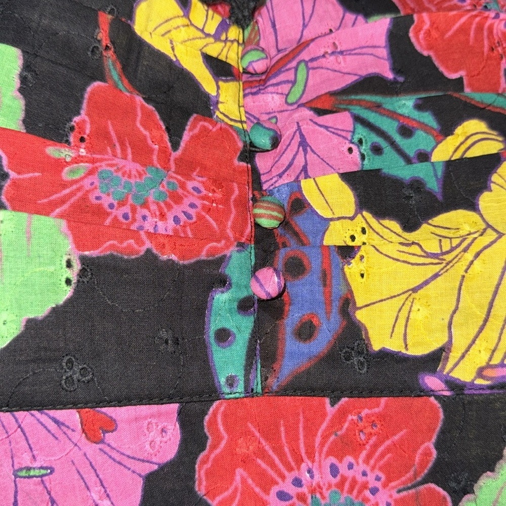 GRAVER Susan Graver Petite‎ Printed Eyelet Asymmetric Hem Dress - Picture 4 of 4
